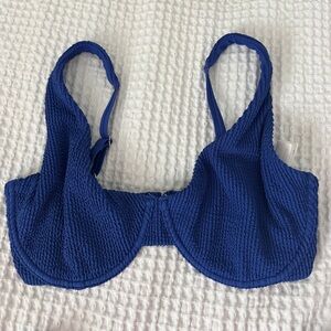 Abercrombie Curve Love Bikini too